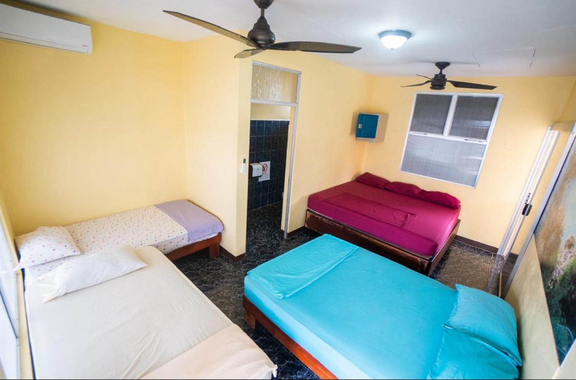 Hostel De Haan Jacó Zewnętrze zdjęcie